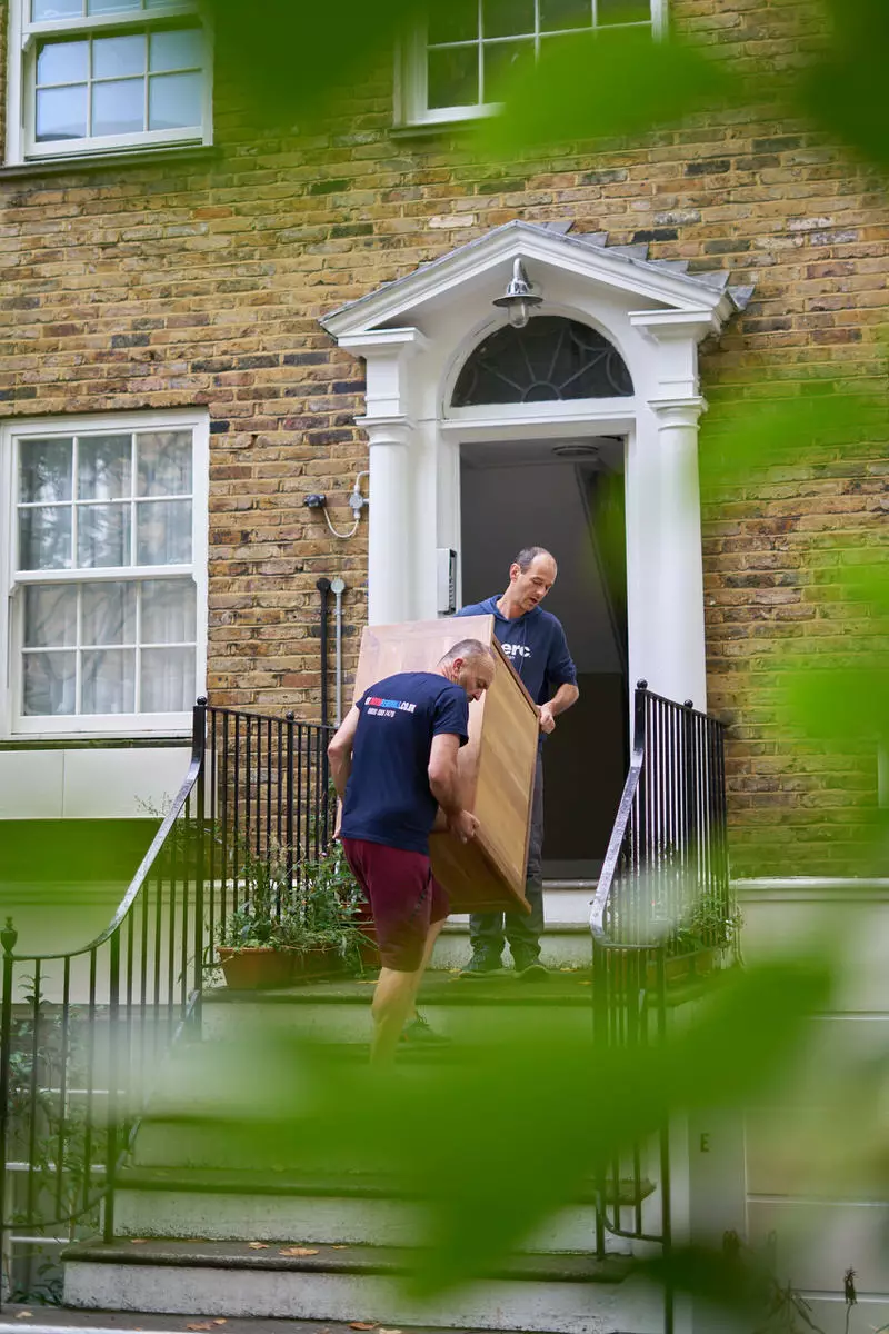 Moving teamcarefully moving furniture