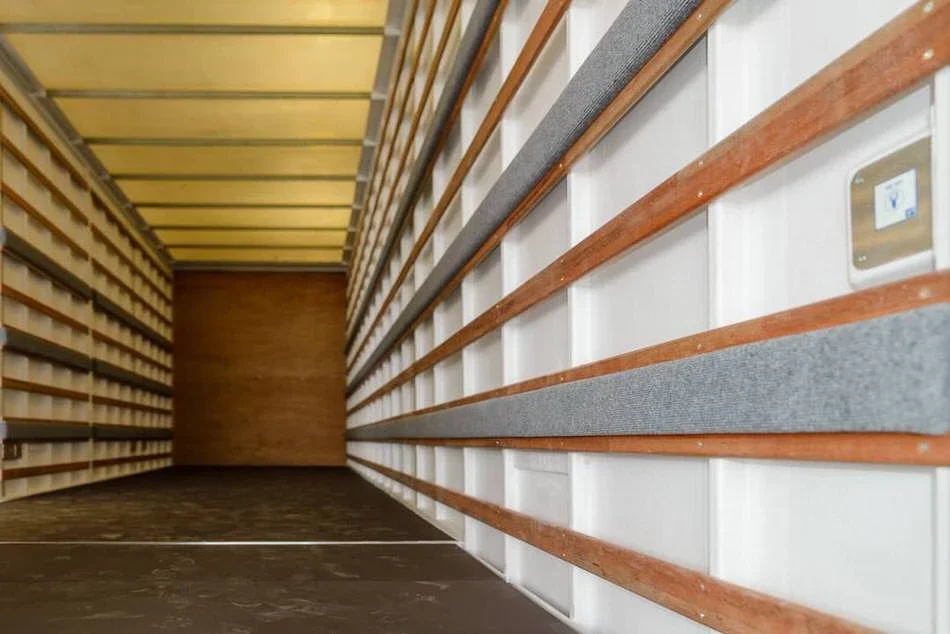 moving lorry loading area