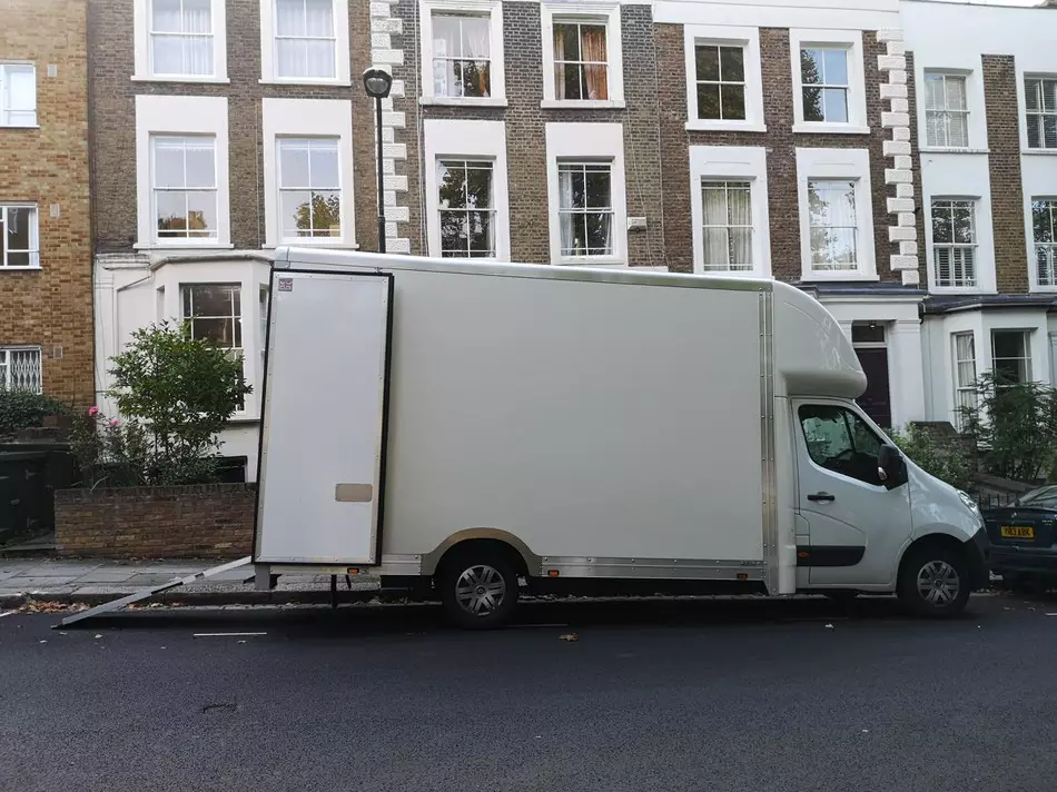 MaxiMover-2 3.5t Maxi Mover van