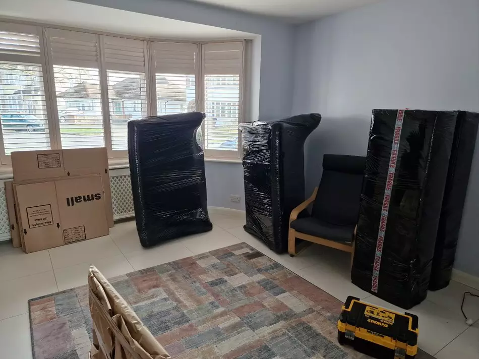 furniture wrapping for transport