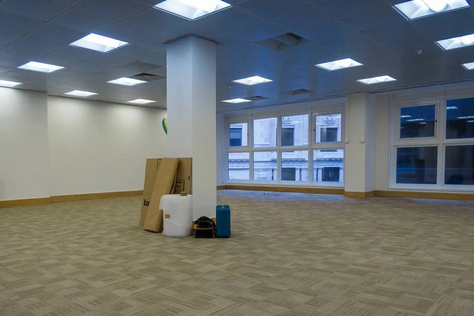 office move-cleared room