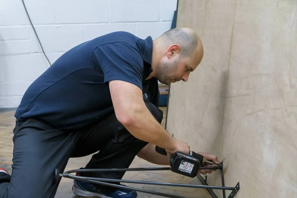table leg dismantle